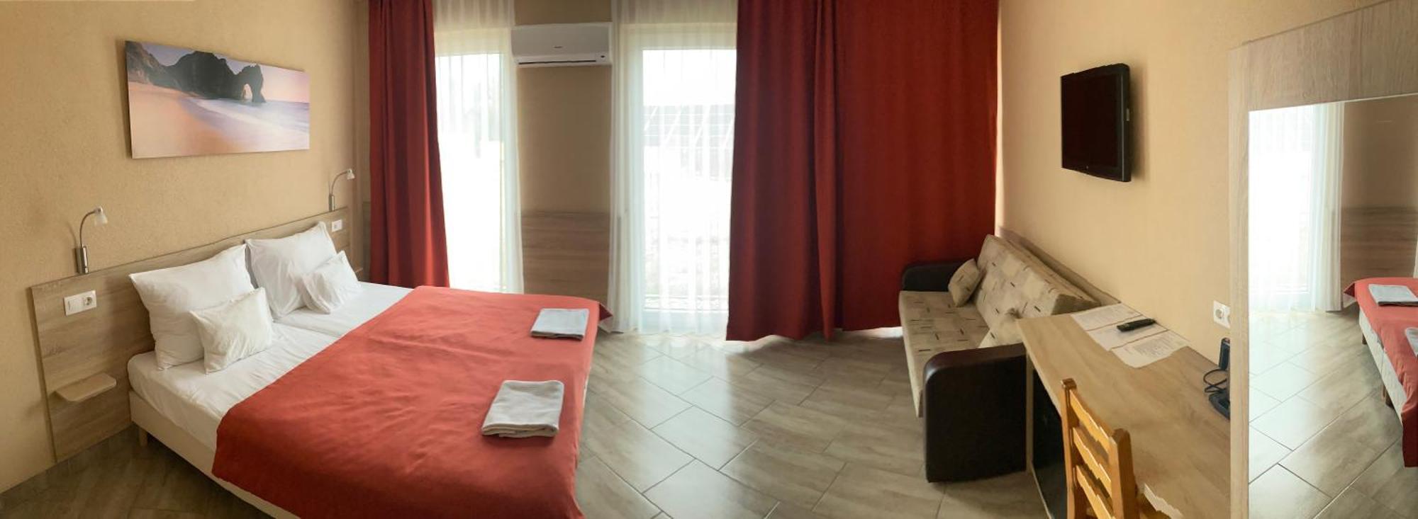 Hotel Nautilus Étterem és Panzió Dabas Esterno foto